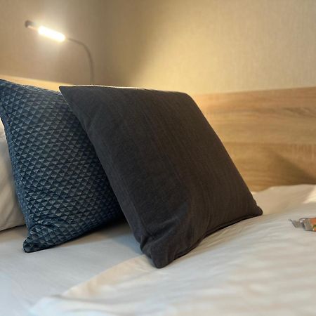 Aal-Kate Hotel Wuppertal Bagian luar foto