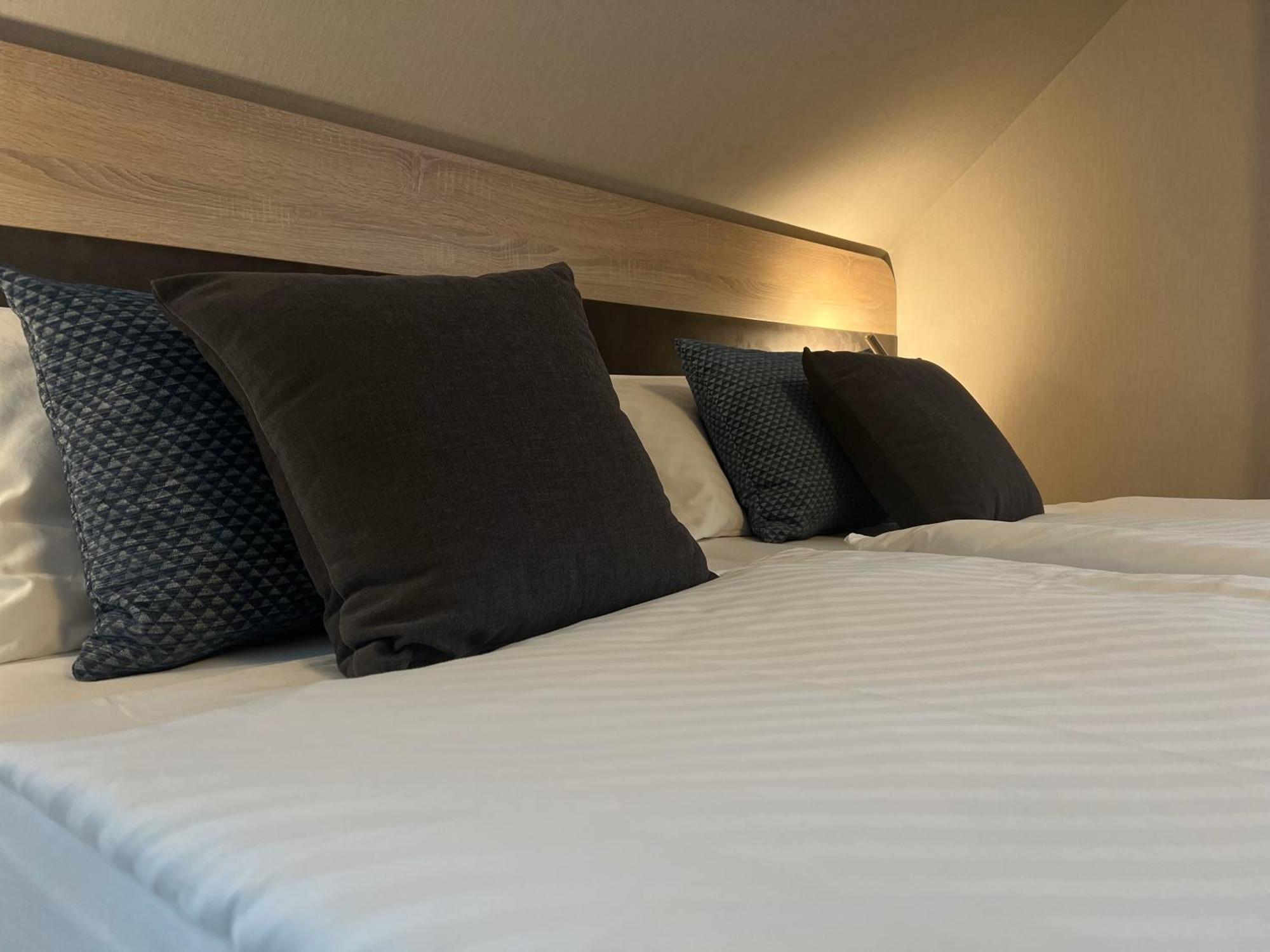 Aal-Kate Hotel Wuppertal Bagian luar foto