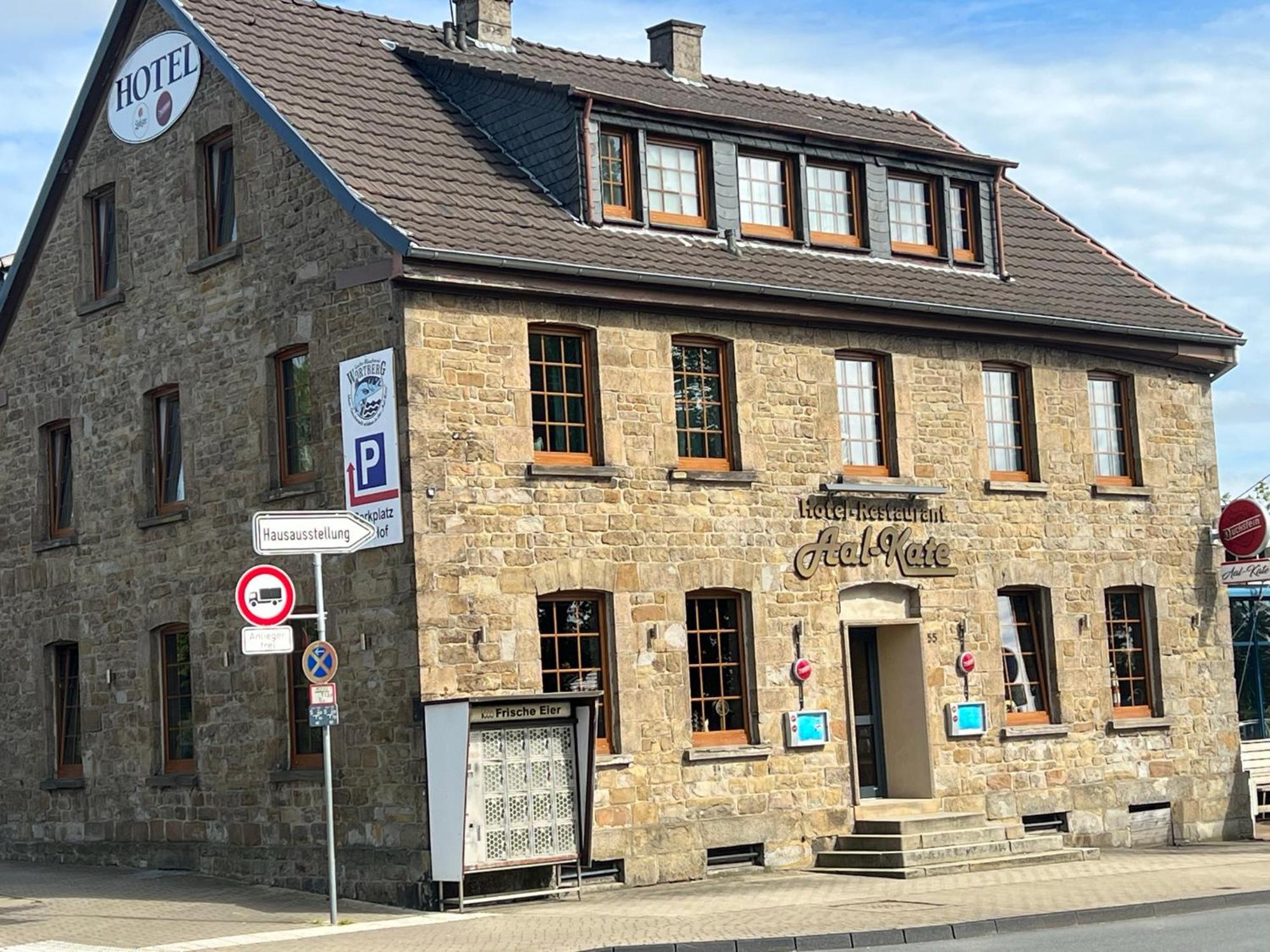 Aal-Kate Hotel Wuppertal Bagian luar foto